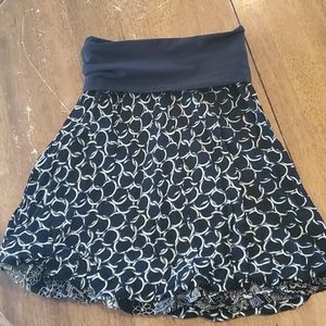 Cabi Reversible skirt